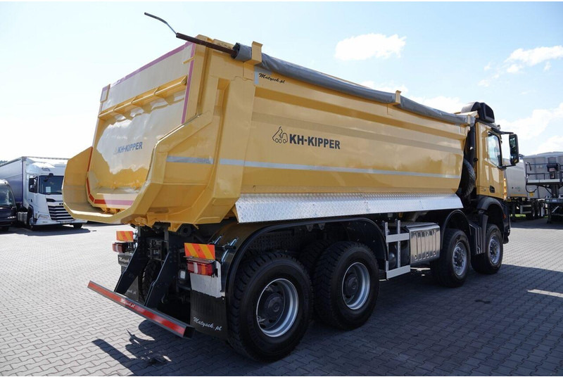 Лизинг на Mercedes-Benz AROCS 4145 / 8x8 / WYWROTKA TYLNOZSYPOWA / KH KIPPER  / EURO 6 Mercedes-Benz AROCS 4145 / 8x8 / WYWROTKA TYLNOZSYPOWA / KH KIPPER  / EURO 6: снимка 17
