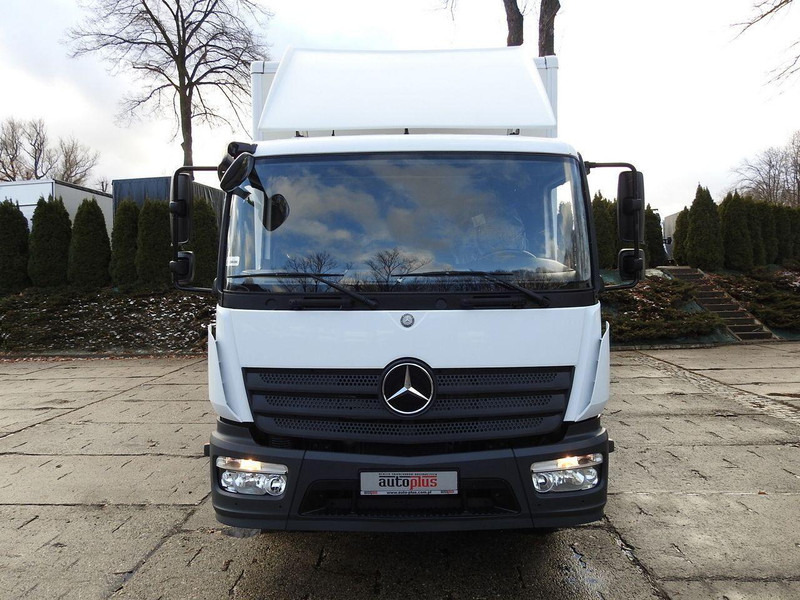 Mercedes-Benz ATEGO 12.24 KONTENER WINDA 18 PALET TEMPOMAT KLIMATYZACJA AUTOMA - Камион фургон: снимка 5 Mercedes-Benz ATEGO 12.24 KONTENER WINDA 18 PALET TEMPOMAT KLIMATYZACJA AUTOMA - Камион фургон: снимка 5