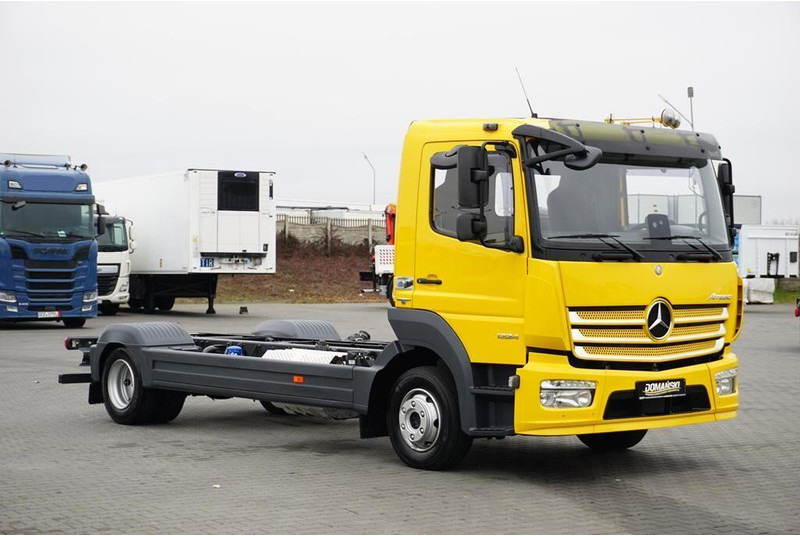 Mercedes-Benz ATEGO / 1224 / ACC / EURO 6 / PODWOZIE DO ZABUDOWY / DŁ. 4,8 M - Шаси кабина: снимка 1 Mercedes-Benz ATEGO / 1224 / ACC / EURO 6 / PODWOZIE DO ZABUDOWY / DŁ. 4,8 M - Шаси кабина: снимка 1