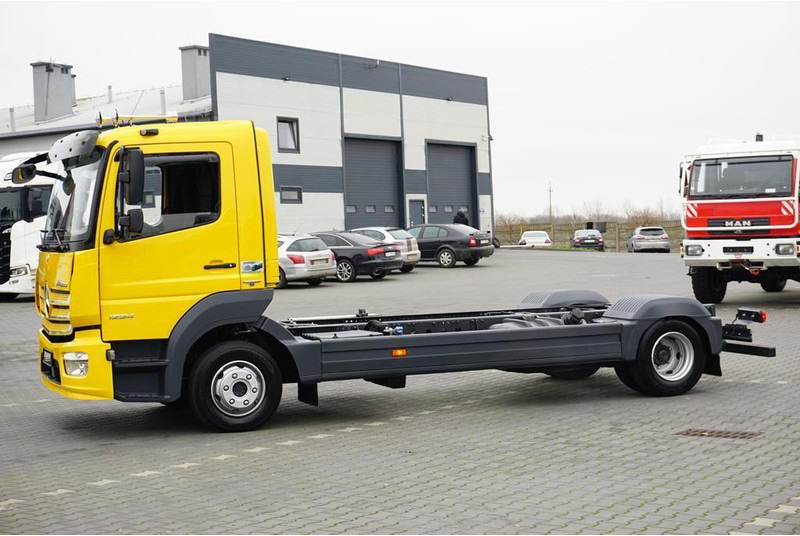 Mercedes-Benz ATEGO / 1224 / ACC / EURO 6 / PODWOZIE DO ZABUDOWY / DŁ. 4,8 M - Шаси кабина: снимка 3 Mercedes-Benz ATEGO / 1224 / ACC / EURO 6 / PODWOZIE DO ZABUDOWY / DŁ. 4,8 M - Шаси кабина: снимка 3