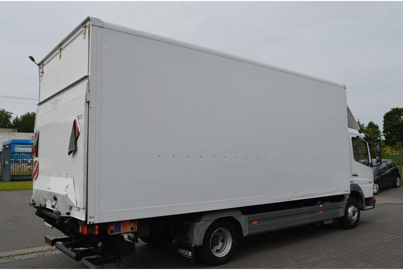 Mercedes-Benz ATEGO 816 CONTAINER+LIFT EURO 5 - Камион фургон: снимка 4 Mercedes-Benz ATEGO 816 CONTAINER+LIFT EURO 5 - Камион фургон: снимка 4