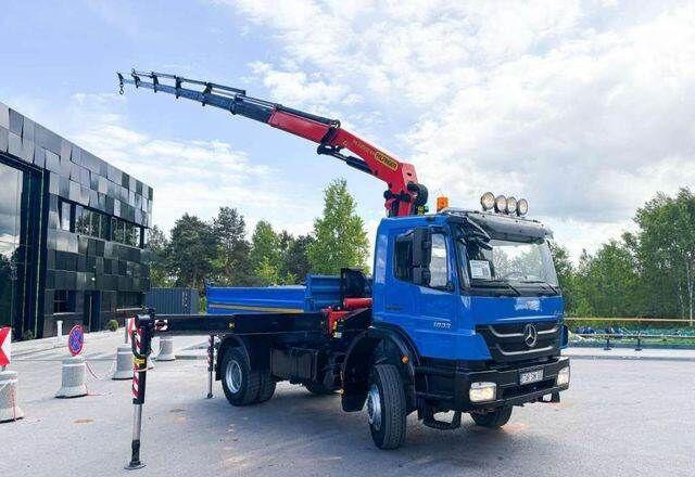 Mercedes-Benz AXOR 1833 4x4 Palfinger PK 22002 EH Crane Winch - Самосвал камион, Камион с кран: снимка 2 Mercedes-Benz AXOR 1833 4x4 Palfinger PK 22002 EH Crane Winch - Самосвал камион, Камион с кран: снимка 2