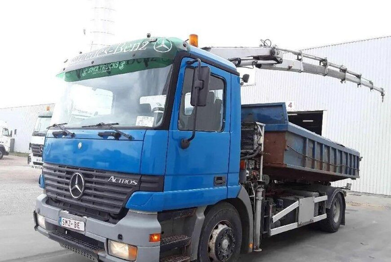 Mercedes-Benz Actros 1835 - Бордови камион, Камион с кран: снимка 5 Mercedes-Benz Actros 1835 - Бордови камион, Камион с кран: снимка 5