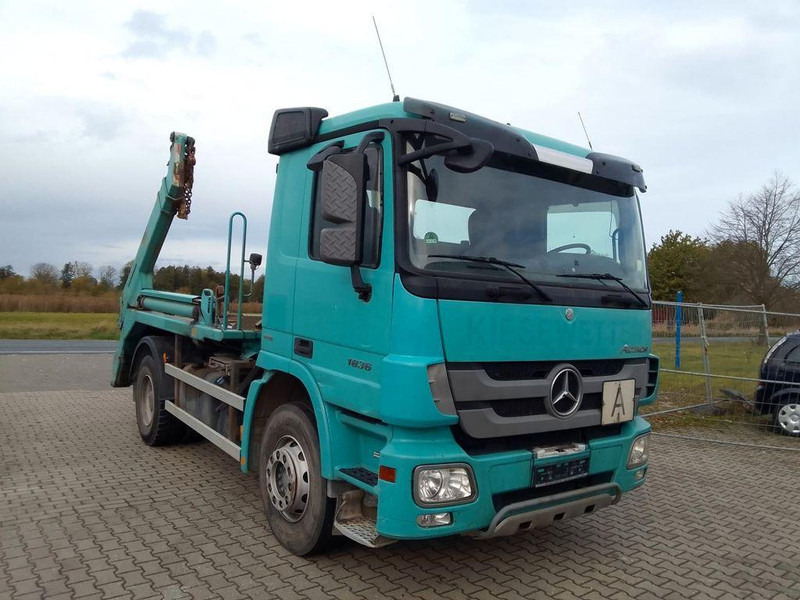 Mercedes-Benz Actros 1836 - Мултилифт за контейнери камион: снимка 2 Mercedes-Benz Actros 1836 - Мултилифт за контейнери камион: снимка 2