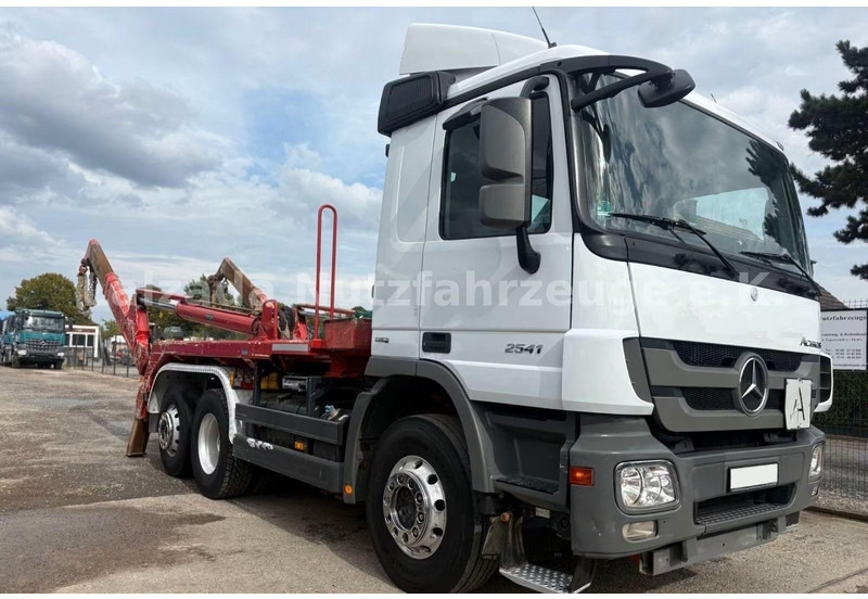 Mercedes-Benz Actros 2541 - Meiller AK 16 T Absetzkipper - Мултилифт за контейнери камион: снимка 4 Mercedes-Benz Actros 2541 - Meiller AK 16 T Absetzkipper - Мултилифт за контейнери камион: снимка 4