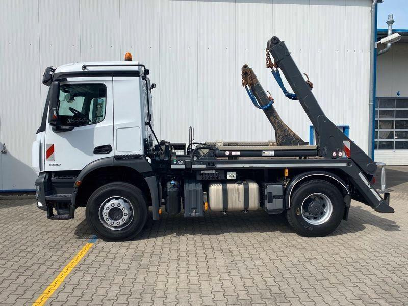 Mercedes-Benz Arocs 1830K - Мултилифт за контейнери камион: снимка 1 Mercedes-Benz Arocs 1830K - Мултилифт за контейнери камион: снимка 1
