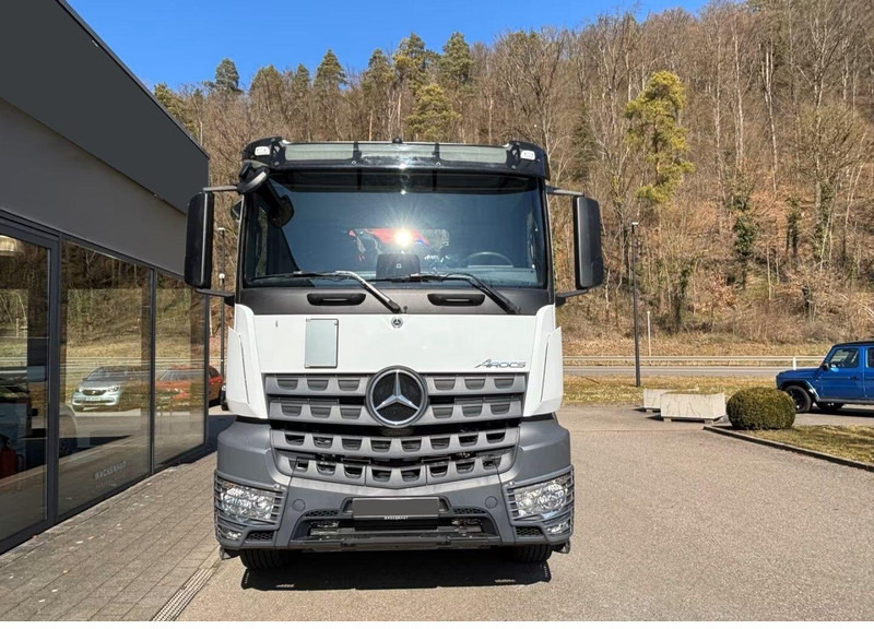 Mercedes-Benz Arocs 1840 - 3 way tipper truck + crane - Самосвал камион, Камион с кран: снимка 5 Mercedes-Benz Arocs 1840 - 3 way tipper truck + crane - Самосвал камион, Камион с кран: снимка 5