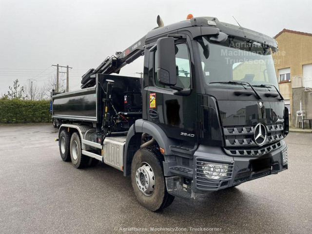 Mercedes-Benz Arocs 2640 - Самосвал камион, Камион с кран: снимка 3 Mercedes-Benz Arocs 2640 - Самосвал камион, Камион с кран: снимка 3