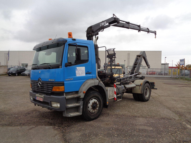 Mercedes-Benz Atego 1828 Hook lift truck + Crane Hiab 102 - Мултилифт с кука камион, Камион с кран: снимка 1 Mercedes-Benz Atego 1828 Hook lift truck + Crane Hiab 102 - Мултилифт с кука камион, Камион с кран: снимка 1
