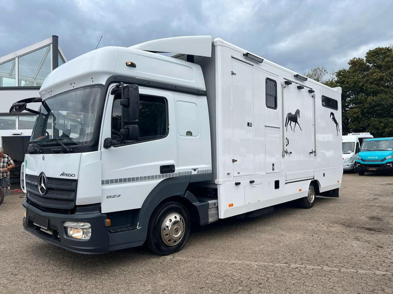 Mercedes-Benz Atego 823 - Horse transporter - Камион за коне: снимка 1 Mercedes-Benz Atego 823 - Horse transporter - Камион за коне: снимка 1