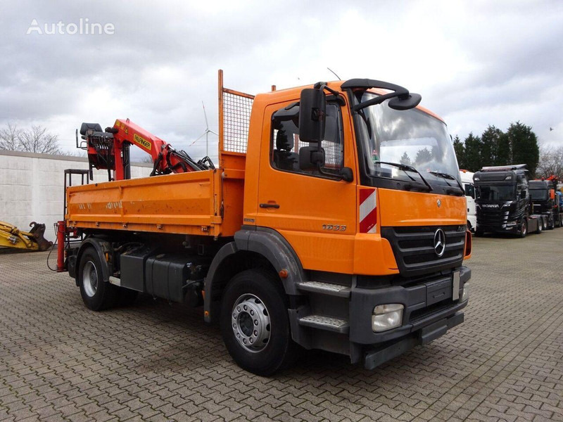 Mercedes-Benz Axor 1833 - Самосвал камион, Камион с кран: снимка 3 Mercedes-Benz Axor 1833 - Самосвал камион, Камион с кран: снимка 3
