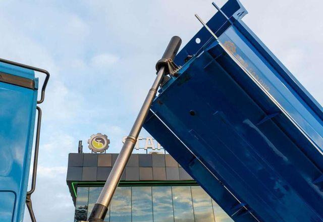 Mercedes-Benz MERCEDES BENZ Arocs 4142 8x8 Carnehl Tipper - Самосвал камион, Камион с кран: снимка 5 Mercedes-Benz MERCEDES BENZ Arocs 4142 8x8 Carnehl Tipper - Самосвал камион, Камион с кран: снимка 5