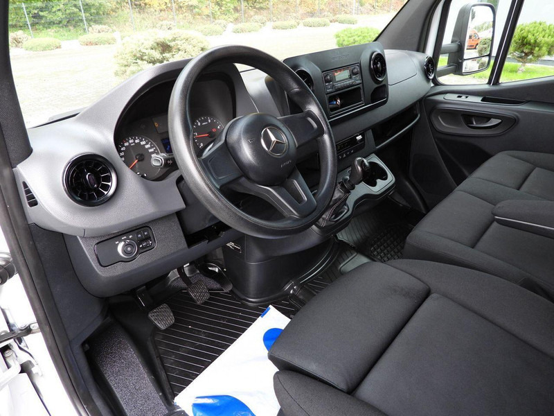 Mercedes-Benz SPRINTER 316 PLANDEKA 10 PALET BLIŹNIACZE KOŁA KLIMATYZACJA 165 - Брезентов бус: снимка 2 Mercedes-Benz SPRINTER 316 PLANDEKA 10 PALET BLIŹNIACZE KOŁA KLIMATYZACJA 165 - Брезентов бус: снимка 2