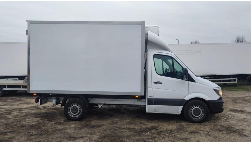 Mercedes-Benz Sprinter 316 cdi - Carrier Xarios 500 frigo - 3,5t - 220V - Хладилен бус: снимка 3 Mercedes-Benz Sprinter 316 cdi - Carrier Xarios 500 frigo - 3,5t - 220V - Хладилен бус: снимка 3
