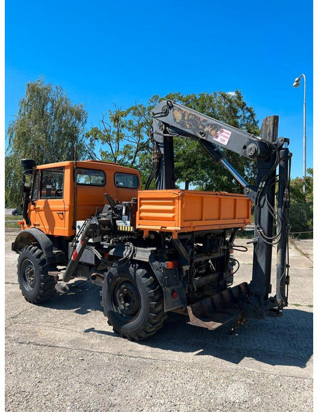 Mercedes-Benz UNIMOG - Самосвал камион, Камион с кран: снимка 4 Mercedes-Benz UNIMOG - Самосвал камион, Камион с кран: снимка 4
