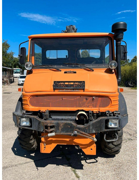 Mercedes-Benz UNIMOG - Самосвал камион, Камион с кран: снимка 2 Mercedes-Benz UNIMOG - Самосвал камион, Камион с кран: снимка 2