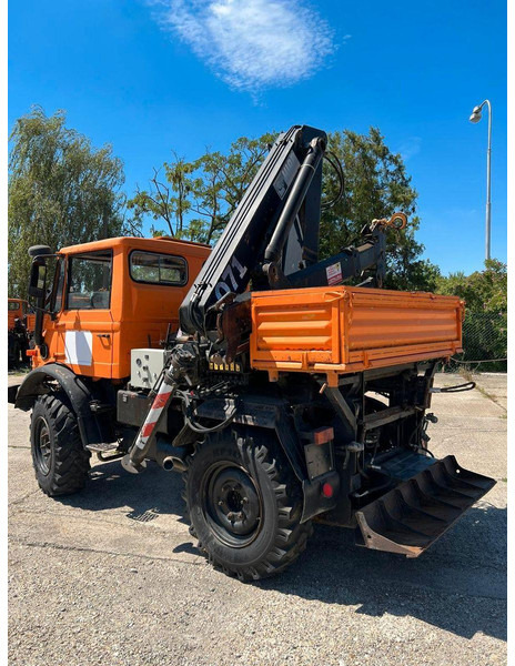Mercedes-Benz UNIMOG U-900 - Мотоблок: снимка 4 Mercedes-Benz UNIMOG U-900 - Мотоблок: снимка 4