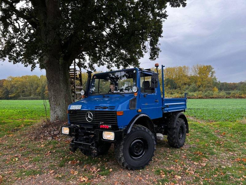 Mercedes-Benz Unimog 427 Platós hókotrócs - Мотоблок: снимка 2 Mercedes-Benz Unimog 427 Platós hókotrócs - Мотоблок: снимка 2
