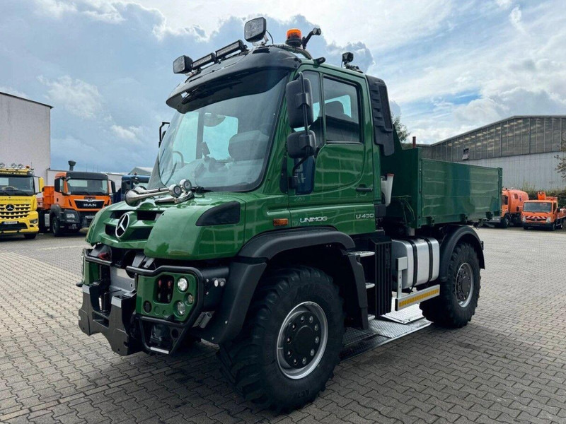 Mercedes-Benz Unimog U430 4x4 Tipper - Самосвал камион: снимка 1 Mercedes-Benz Unimog U430 4x4 Tipper - Самосвал камион: снимка 1