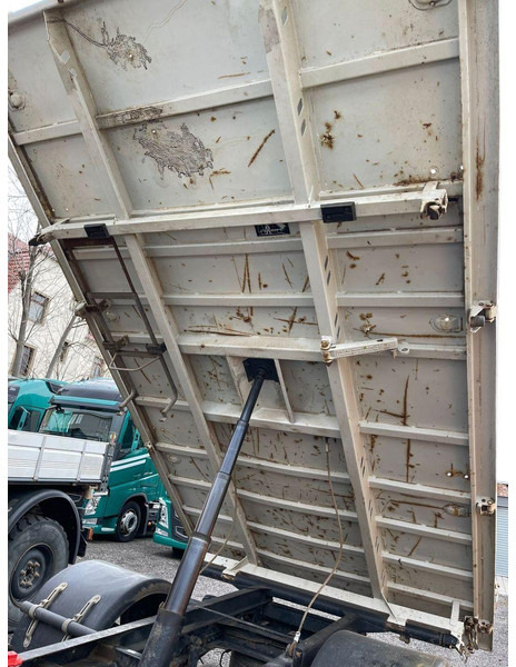 Mitsubishi Fuso 4x4 3 way tipper - Самосвал камион: снимка 5 Mitsubishi Fuso 4x4 3 way tipper - Самосвал камион: снимка 5
