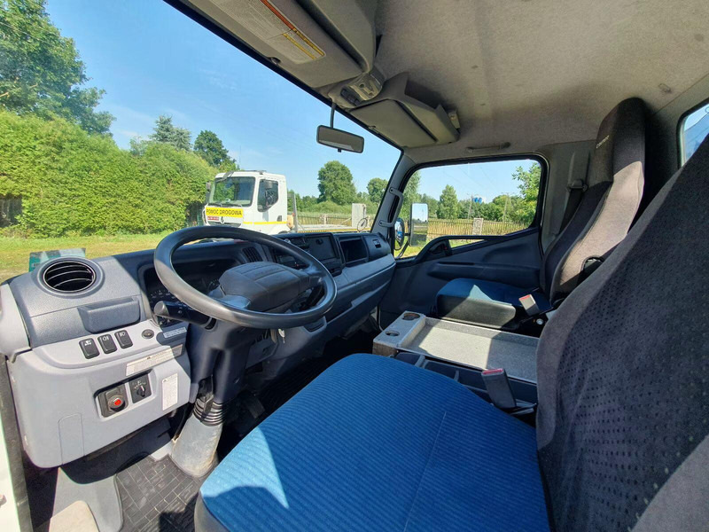 Mitsubishi Fuso Canter 7C15 - Flatbed truck + crane - Бордови камион, Камион с кран: снимка 5 Mitsubishi Fuso Canter 7C15 - Flatbed truck + crane - Бордови камион, Камион с кран: снимка 5