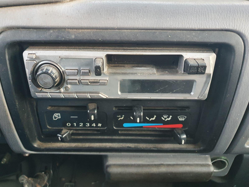 Хладилен бус Nissan Cabstar 3,0 TDi - Thermo King V400 Max frigo: снимка 14