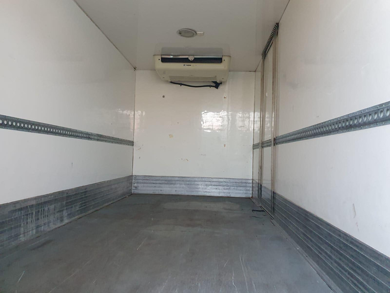 Хладилен бус Nissan Cabstar 3,0 TDi - Thermo King V400 Max frigo: снимка 10