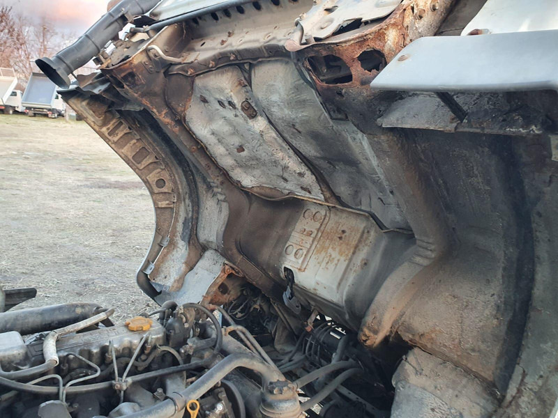 Хладилен бус Nissan Cabstar 3,0 TDi - Thermo King V400 Max frigo: снимка 19