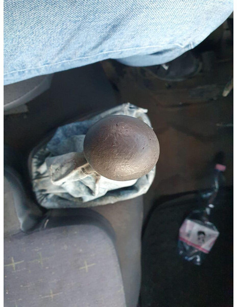 Хладилен бус Nissan Cabstar 3,0 TDi - Thermo King V400 Max frigo: снимка 15