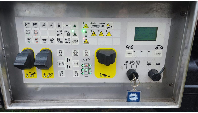 Автовишка Nissan Cabstar 35.12 - ISOLI PT 225 aerial working platform 22,5m - 3,5: снимка 20 Автовишка Nissan Cabstar 35.12 - ISOLI PT 225 aerial working platform 22,5m - 3,5: снимка 20