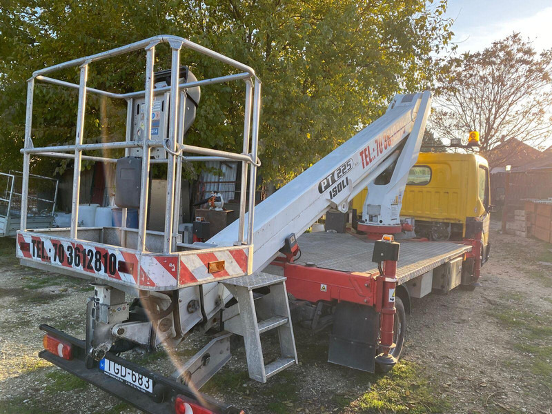 Автовишка Nissan Cabstar 35.12 - ISOLI PT 225 aerial working platform 22,5m - 3,5: снимка 8 Автовишка Nissan Cabstar 35.12 - ISOLI PT 225 aerial working platform 22,5m - 3,5: снимка 8