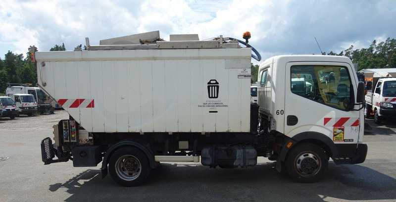 Nissan Cabstar 45.13 - Боклукчийска кола: снимка 4 Nissan Cabstar 45.13 - Боклукчийска кола: снимка 4