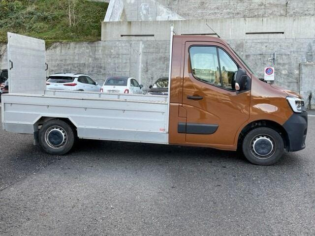 Renault Master 150 dci - plató + rámpa - Бордови бус: снимка 4 Renault Master 150 dci - plató + rámpa - Бордови бус: снимка 4