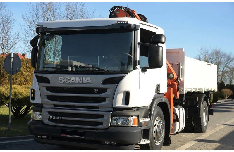 Scania P 250 - 3 way tipper + crane - Самосвал камион, Камион с кран: снимка 3 Scania P 250 - 3 way tipper + crane - Самосвал камион, Камион с кран: снимка 3