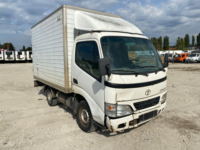 Toyota Dyna 100 3,0 D - Koffer - Лекотоварен автомобил фургон: снимка 1 Toyota Dyna 100 3,0 D - Koffer - Лекотоварен автомобил фургон: снимка 1