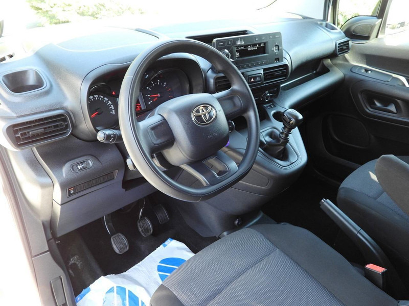 Toyota PROACE CITY  FURGON CHŁODNIA  -15*C ZASILANIE 230V TEMPOMAT KLIM - Хладилен бус: снимка 2 Toyota PROACE CITY  FURGON CHŁODNIA  -15*C ZASILANIE 230V TEMPOMAT KLIM - Хладилен бус: снимка 2