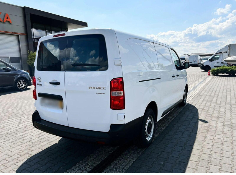 Toyota Proace Long Lang Maxi Import DE - Лекотоварен автомобил фургон: снимка 4 Toyota Proace Long Lang Maxi Import DE - Лекотоварен автомобил фургон: снимка 4