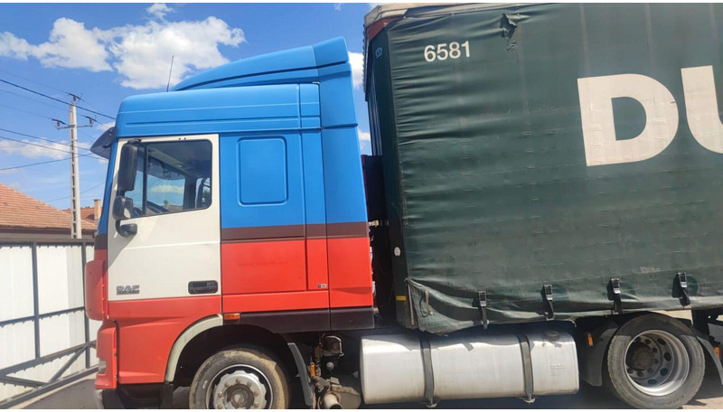 DAF XF 105.460 Lowdeck - MEGA - Влекач: снимка 4 DAF XF 105.460 Lowdeck - MEGA - Влекач: снимка 4