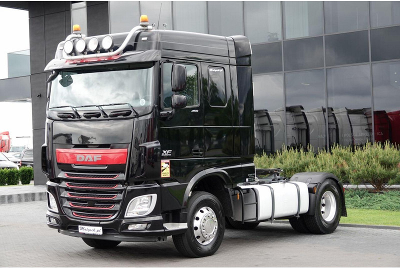 DAF XF 460 / HYDRAULIKA / WYSOKO ZAWIESZONY / OPONY 100% / ALUFELGI - Влекач: снимка 4 DAF XF 460 / HYDRAULIKA / WYSOKO ZAWIESZONY / OPONY 100% / ALUFELGI - Влекач: снимка 4