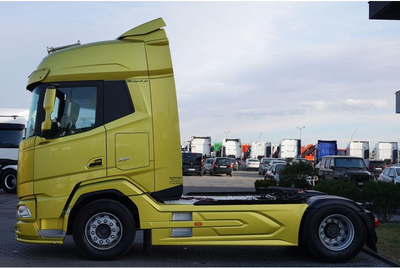DAF XF 480 / PEŁNY ADR / OPONY 100% / PO KONTRAKCIE SERWISOWYM - Влекач: снимка 5 DAF XF 480 / PEŁNY ADR / OPONY 100% / PO KONTRAKCIE SERWISOWYM - Влекач: снимка 5