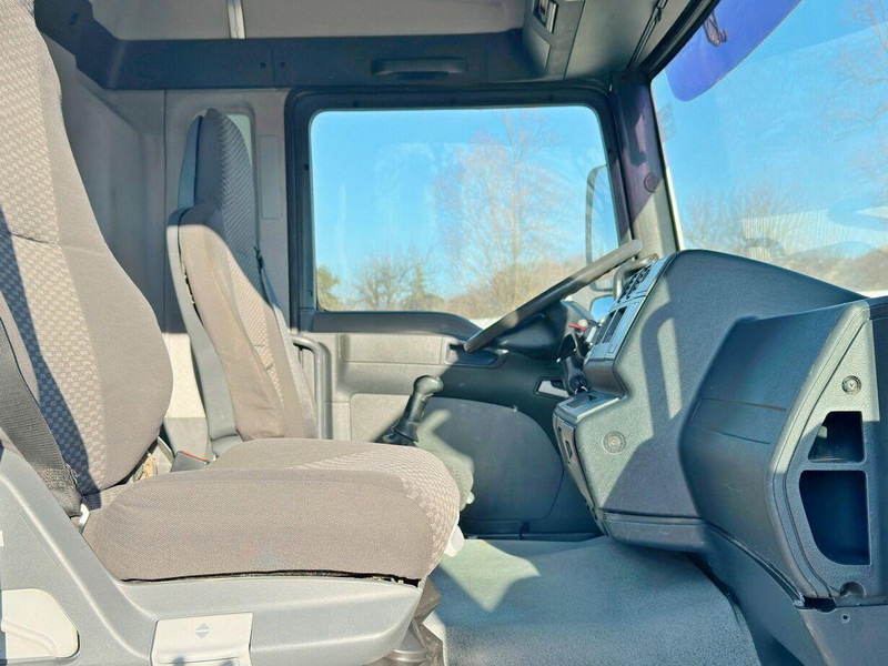 Влекач MAN TGA 33.480* Sattelzugmaschine * PK 33002-EH: снимка 11