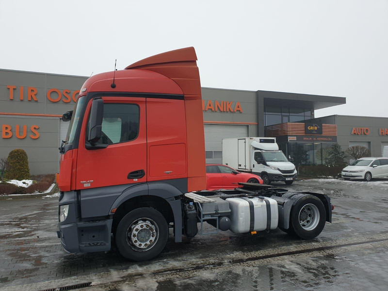 Mercedes-Benz ACTROS 1843 MP4 EURO 6 SEMI TRACTOR - Влекач: снимка 2 Mercedes-Benz ACTROS 1843 MP4 EURO 6 SEMI TRACTOR - Влекач: снимка 2