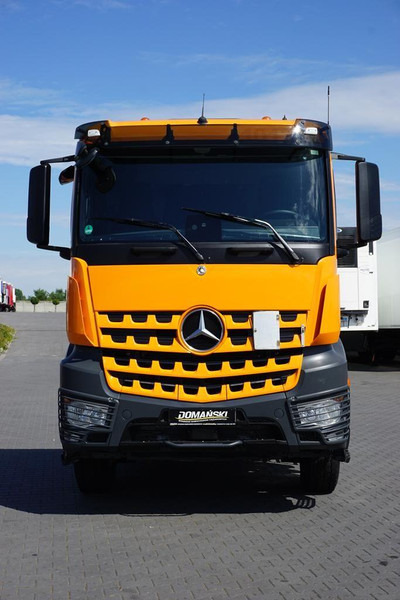 Влекач Mercedes-Benz AROCS / 1848 / E 6 / ACC / 4 X 4 / HAD / HYDRAULIKA / RETARDER: снимка 15 Влекач Mercedes-Benz AROCS / 1848 / E 6 / ACC / 4 X 4 / HAD / HYDRAULIKA / RETARDER: снимка 15