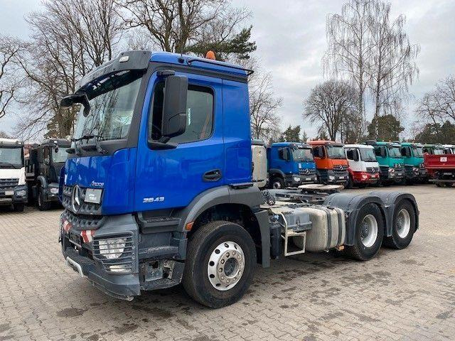 Mercedes-Benz AROCS 2643 6X4 EURO 6 SATTELZUG - Влекач: снимка 3 Mercedes-Benz AROCS 2643 6X4 EURO 6 SATTELZUG - Влекач: снимка 3
