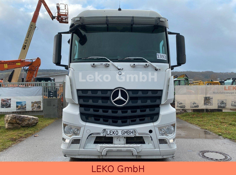 Mercedes-Benz Arocs 4x4 Euro 6 Kipphydraulik - Влекач: снимка 2 Mercedes-Benz Arocs 4x4 Euro 6 Kipphydraulik - Влекач: снимка 2