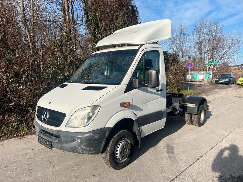 Mercedes-Benz SPRINTER 519 - Влекач: снимка 1 Mercedes-Benz SPRINTER 519 - Влекач: снимка 1