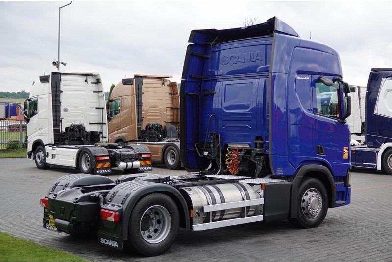 Влекач Scania R 410 / LNG / RETARDER / FULL AIRMATIC / 2020 ROK: снимка 7