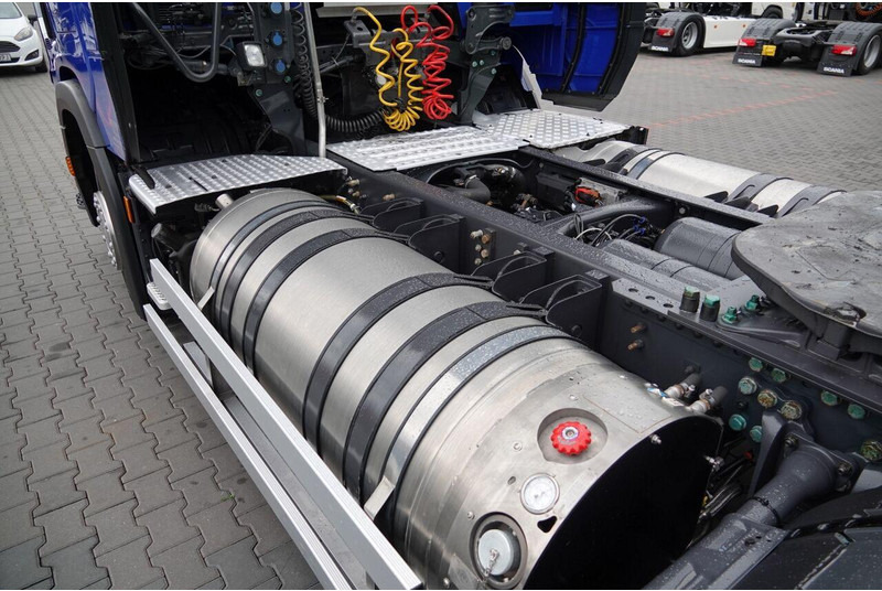 Влекач Scania R 410 / LNG / RETARDER / FULL AIRMATIC / 2020 ROK: снимка 12
