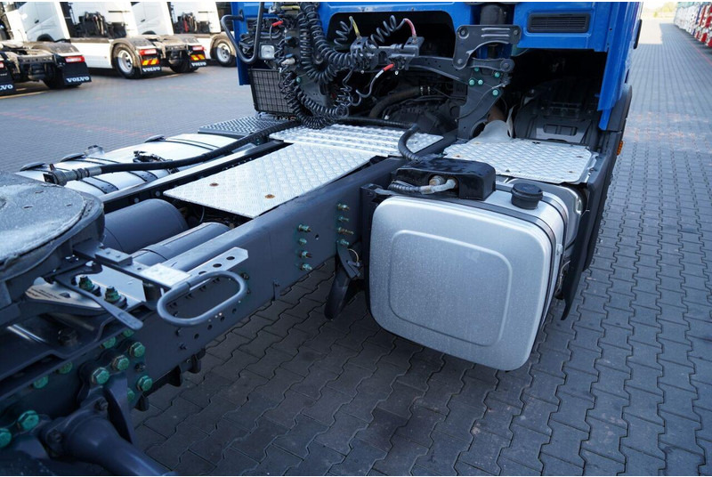 Влекач Scania R 450 / RETARDER / HYDRAULIKA / I-PARK COOL / ALUFELGI / SPROWAD: снимка 18 Влекач Scania R 450 / RETARDER / HYDRAULIKA / I-PARK COOL / ALUFELGI / SPROWAD: снимка 18