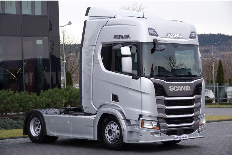 Scania R 540 / RETARDER / FULL AIRMATIC / PO ZŁOTYM KONTRAKCIE SERWISO - Влекач: снимка 2 Scania R 540 / RETARDER / FULL AIRMATIC / PO ZŁOTYM KONTRAKCIE SERWISO - Влекач: снимка 2